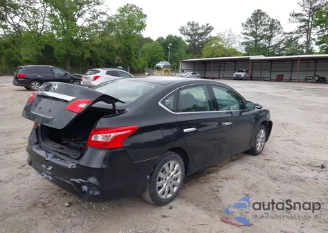 2018 Nissan Sentra S из США, поврежденный, VIN 3N1AB7AP4JY283046